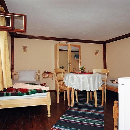 Янко Кехая Hotel Копривщица Екстериор снимка